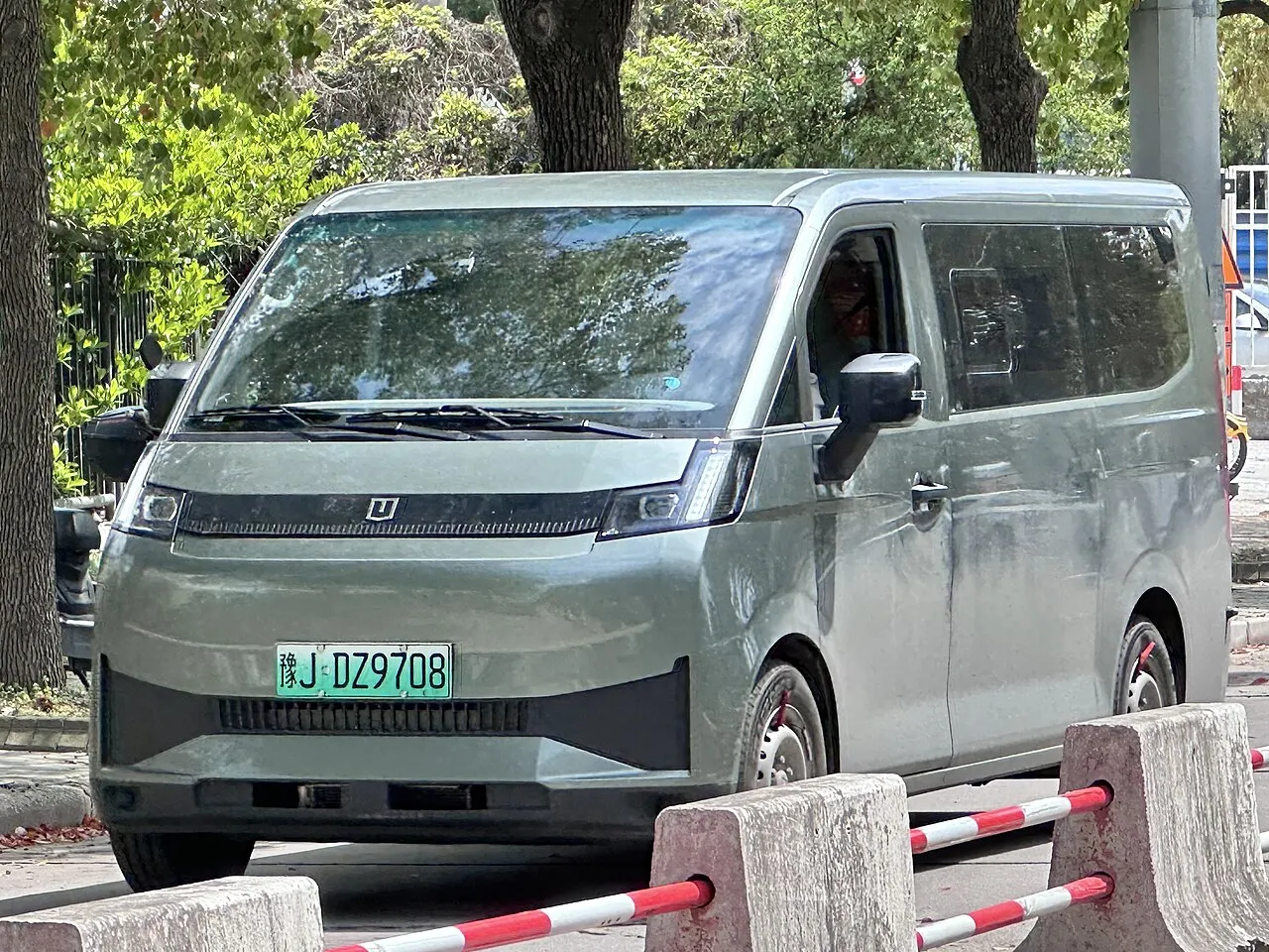 פאריזון V7E – רכב מסחרי חדש
