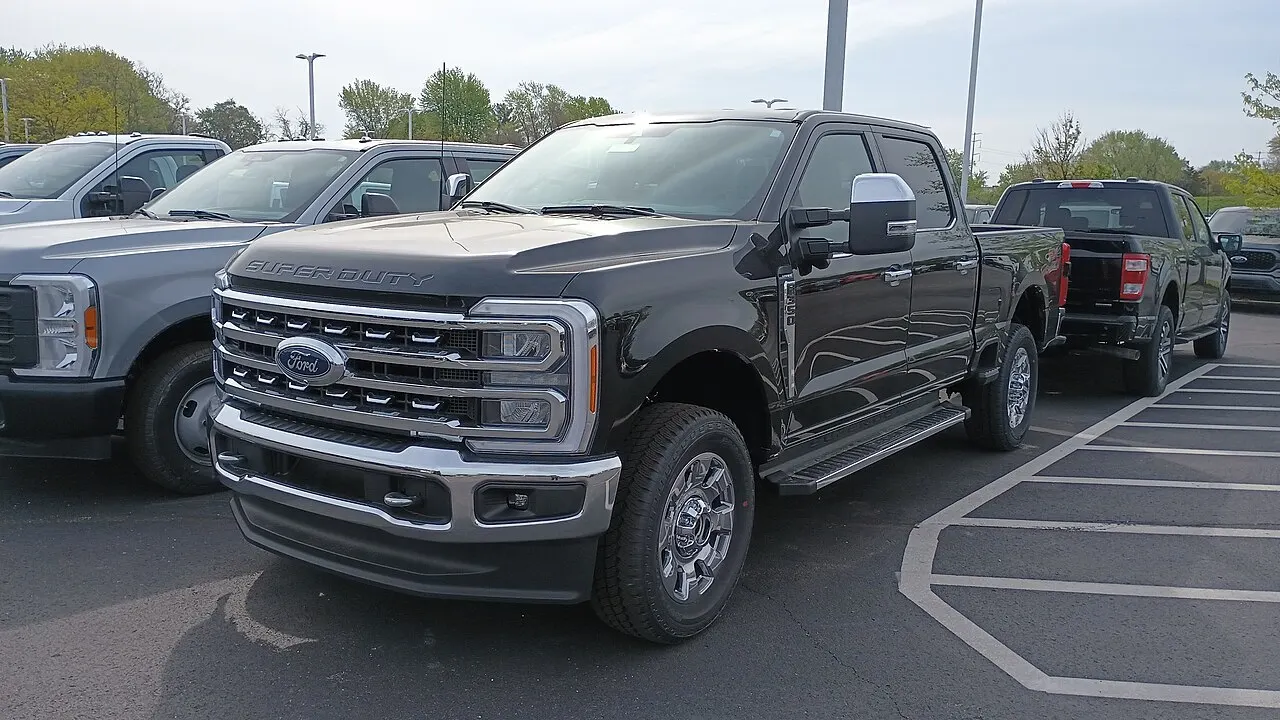 פורד F-350 סופר-דיוטי – רכב מסחרי חדש